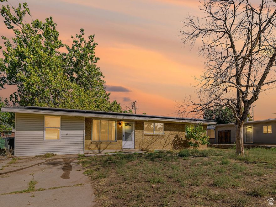 This house has some beautiful features. All the flooring except the bathrooms is new or newly refinished, it has a full roof of solar panels, and 4 bedrooms in a easy to maintain footprint. The location is near to the interstate, restaurants, shopping, and Hill AFB. We will be having an open house Wednesday September 24th from 5-7pm. Come and take a look.    Square footage figures are provided as a courtesy estimate only and were obtained from Davis County Property Records.  Buyer is advised to obtain an independent measurement.