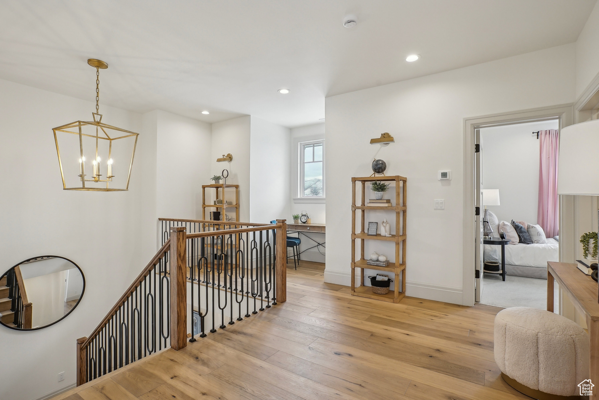 SADDLE RIDGE - Residential
