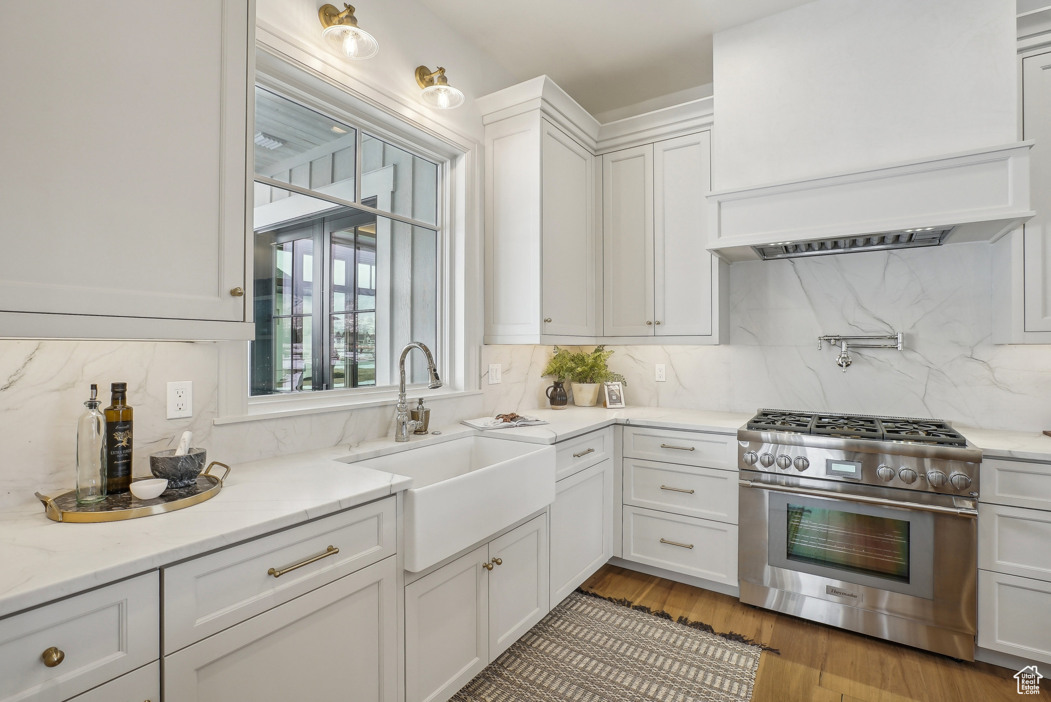 SADDLE RIDGE - Residential