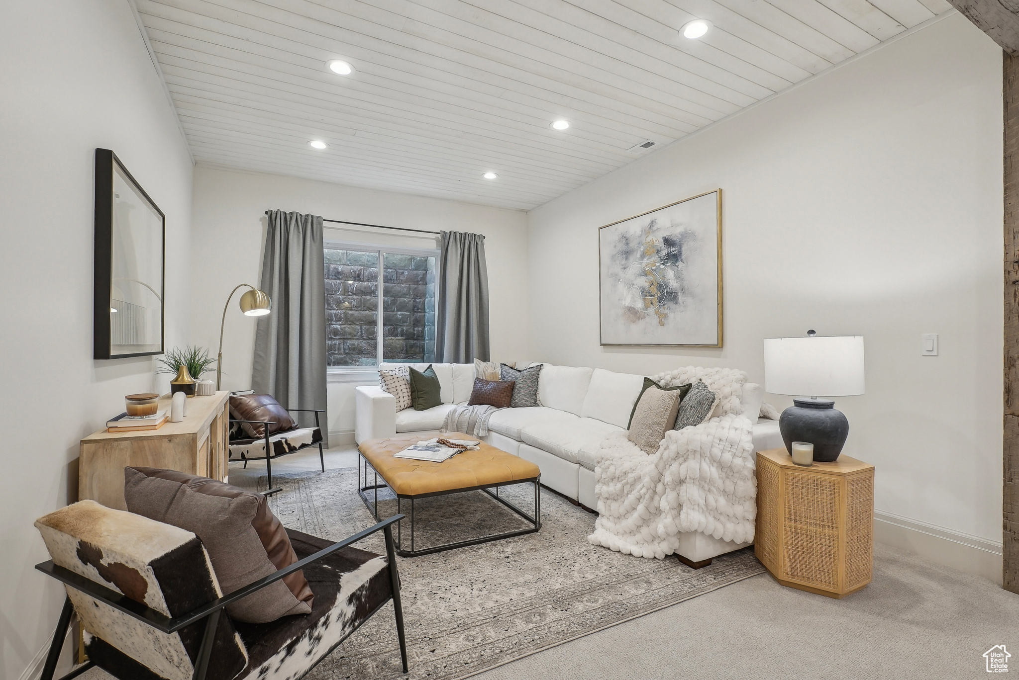 SADDLE RIDGE - Residential