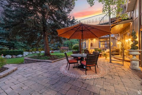 Tiny photo for 2238 E COTTONWOOD COVE LN, Cottonwood Heights, UT 84121 (MLS # 2117501)