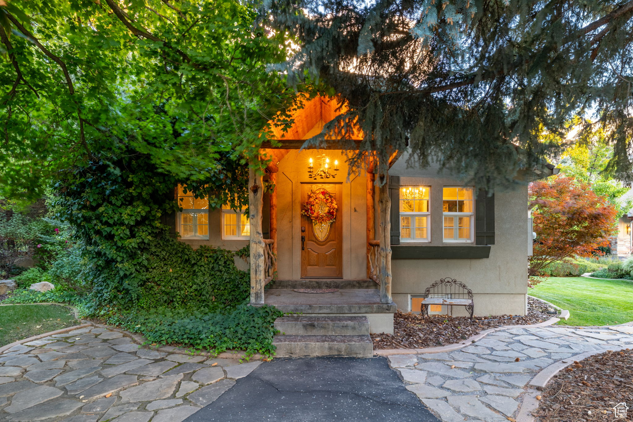 IVY GREEN LANE - Residential