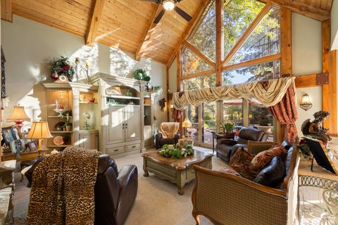 Tiny photo for 2238 E COTTONWOOD COVE LN, Cottonwood Heights, UT 84121 (MLS # 2117501)