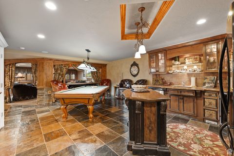 Tiny photo for 2238 E COTTONWOOD COVE LN, Cottonwood Heights, UT 84121 (MLS # 2117501)