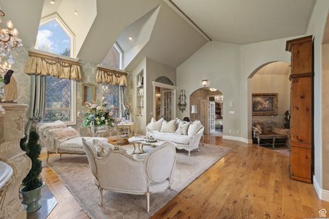 Tiny photo for 2238 E COTTONWOOD COVE LN, Cottonwood Heights, UT 84121 (MLS # 2117501)
