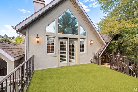 Tiny photo for 2238 E COTTONWOOD COVE LN, Cottonwood Heights, UT 84121 (MLS # 2117501)
