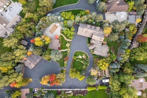 Tiny photo for 2238 E COTTONWOOD COVE LN, Cottonwood Heights, UT 84121 (MLS # 2117501)