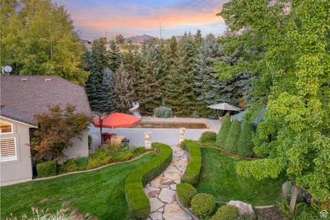 Tiny photo for 2238 E COTTONWOOD COVE LN, Cottonwood Heights, UT 84121 (MLS # 2117501)