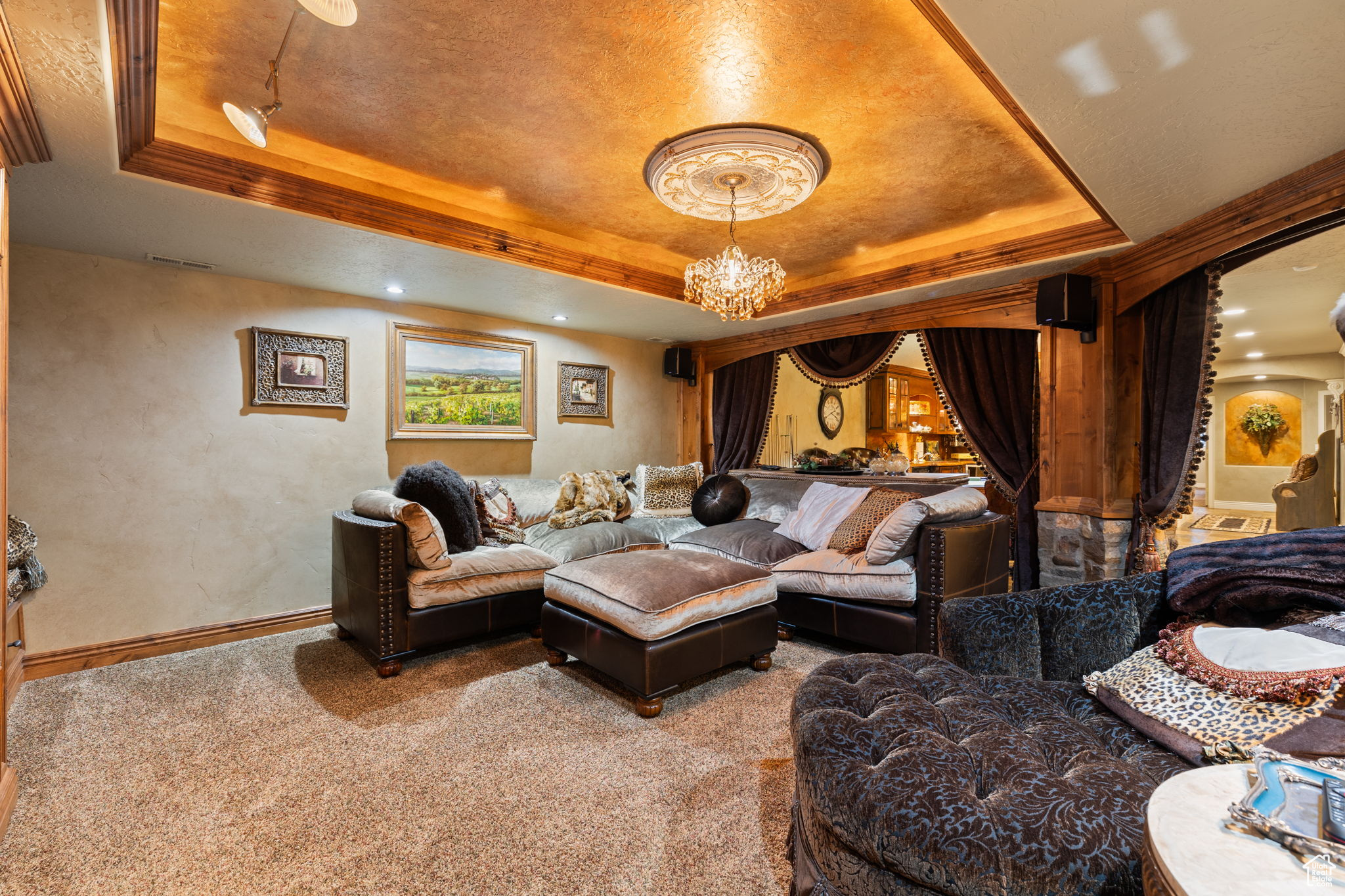 IVY GREEN LANE - Residential