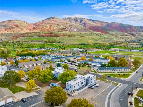 EAGLE RIDGE - Residential Income