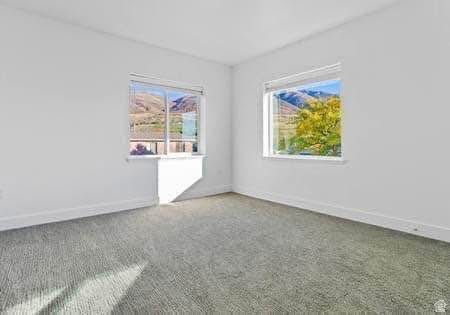 EAGLE RIDGE - Residential Income