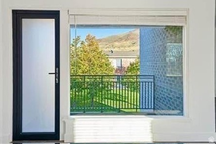 EAGLE RIDGE - Residential Income