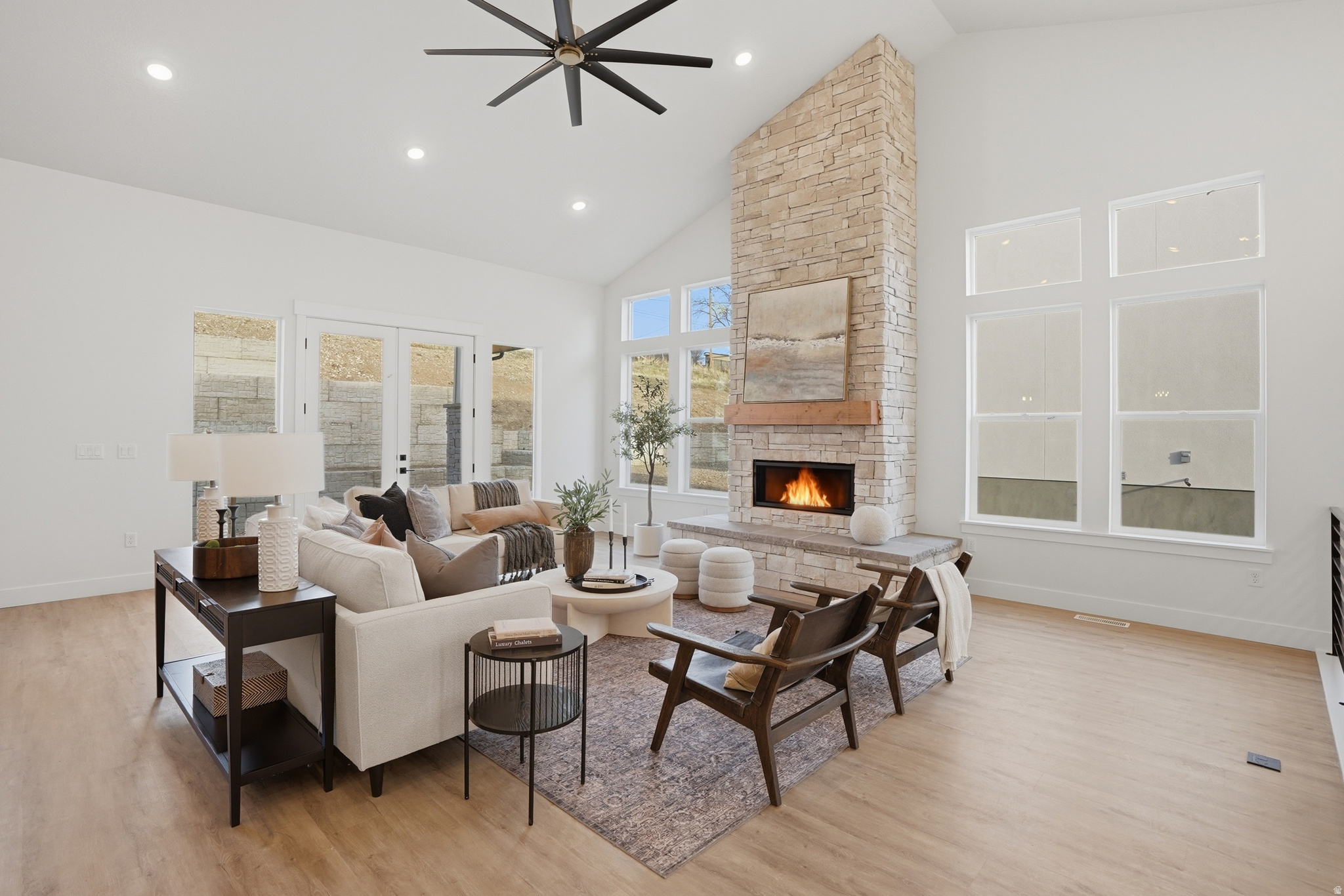 BECK HILLSIDE ESTATE - Residential