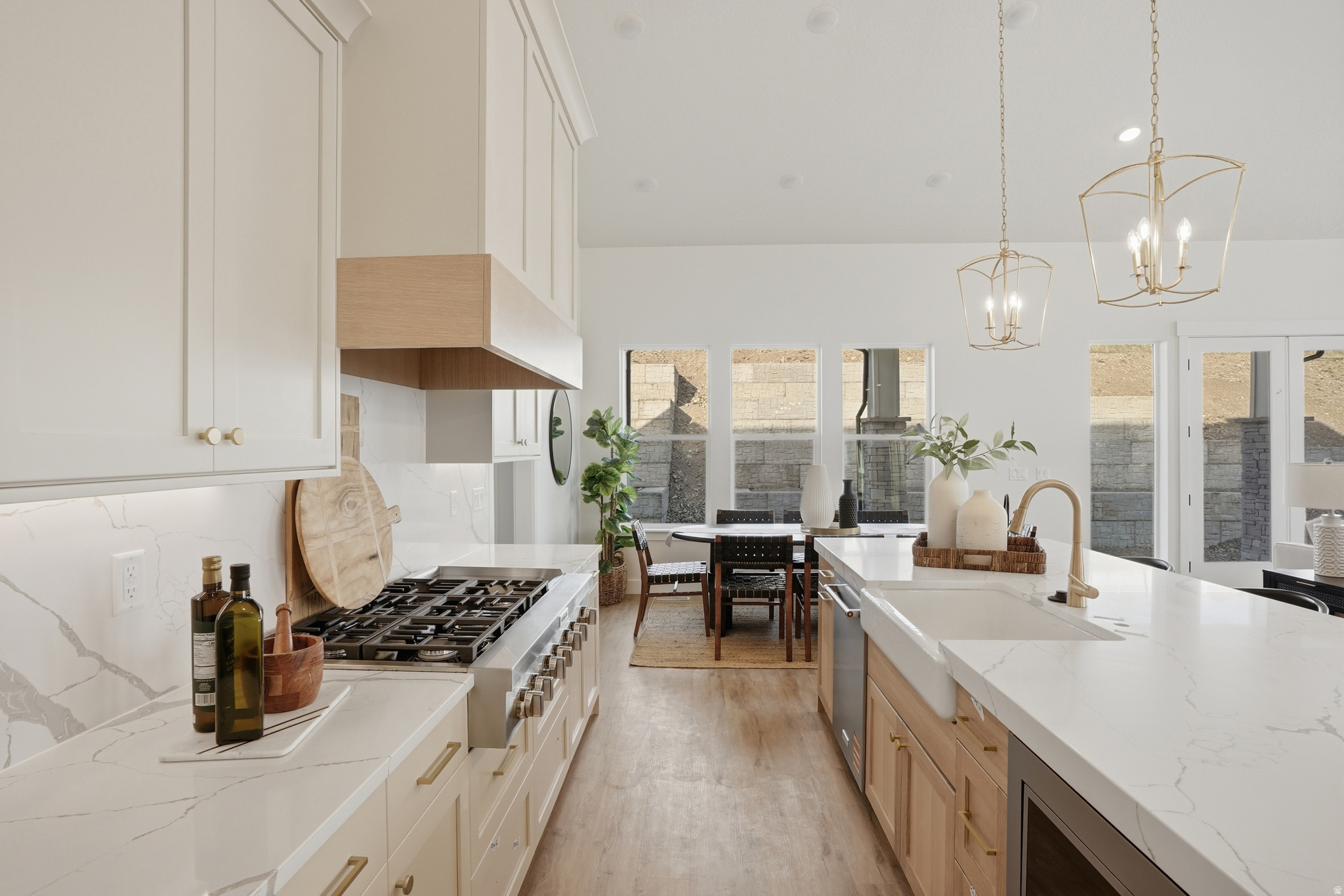 BECK HILLSIDE ESTATE - Residential