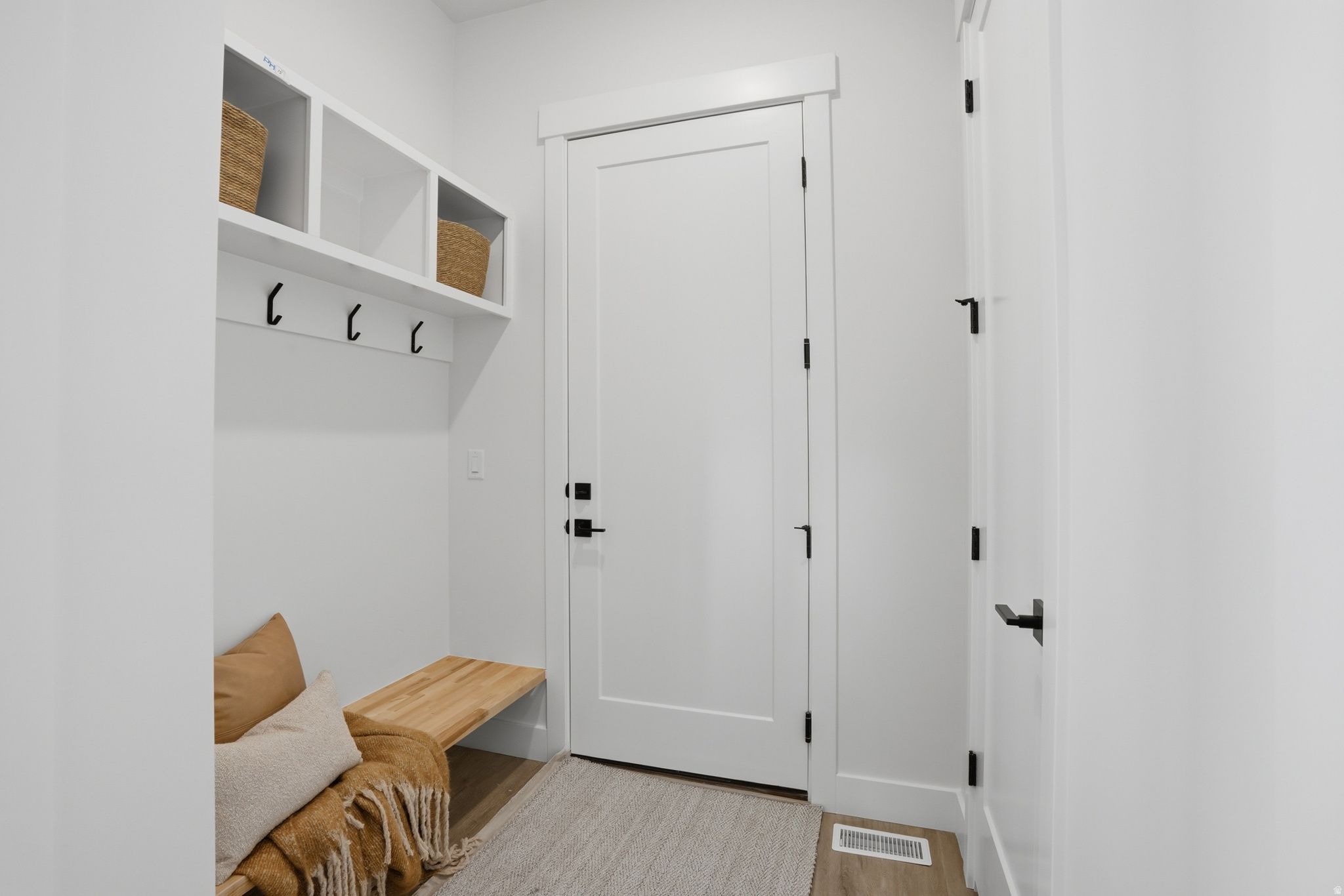 BECK HILLSIDE ESTATE - Residential