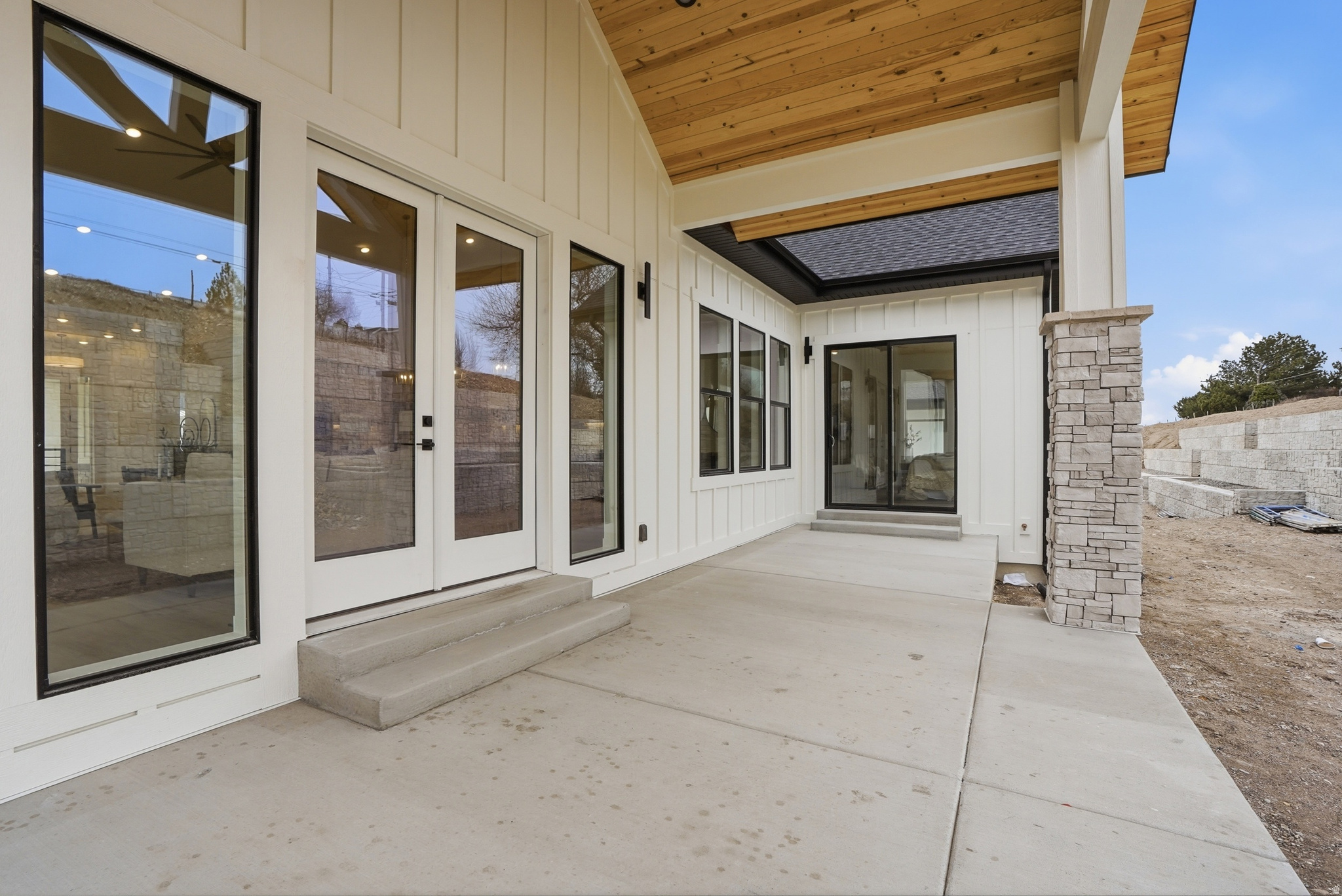 BECK HILLSIDE ESTATE - Residential