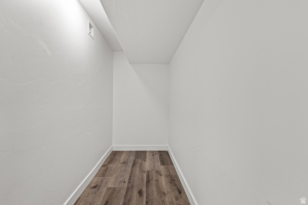 VAE VIEW - Residential