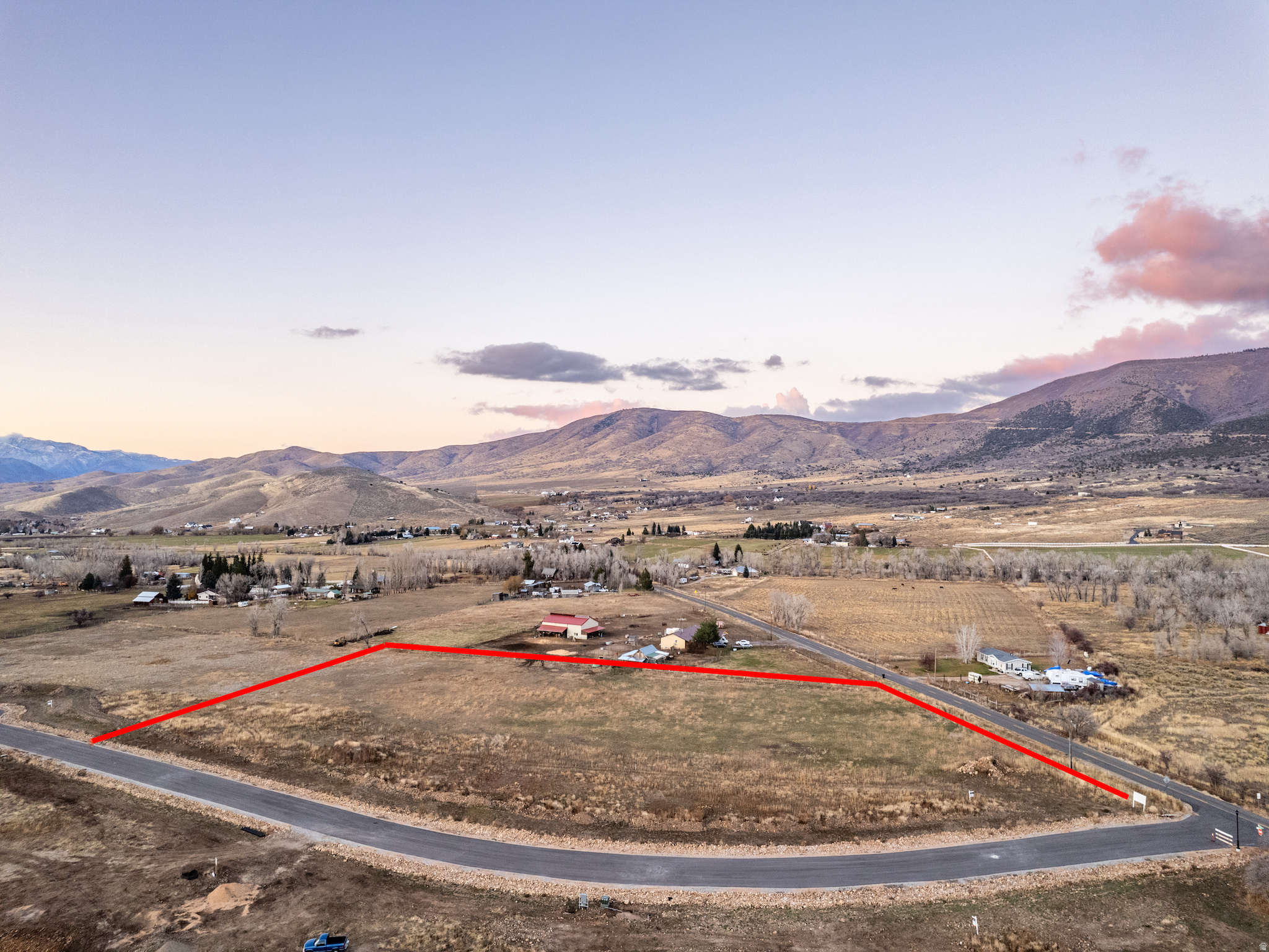 HIGH MEADOW SUBDIVISION - Land