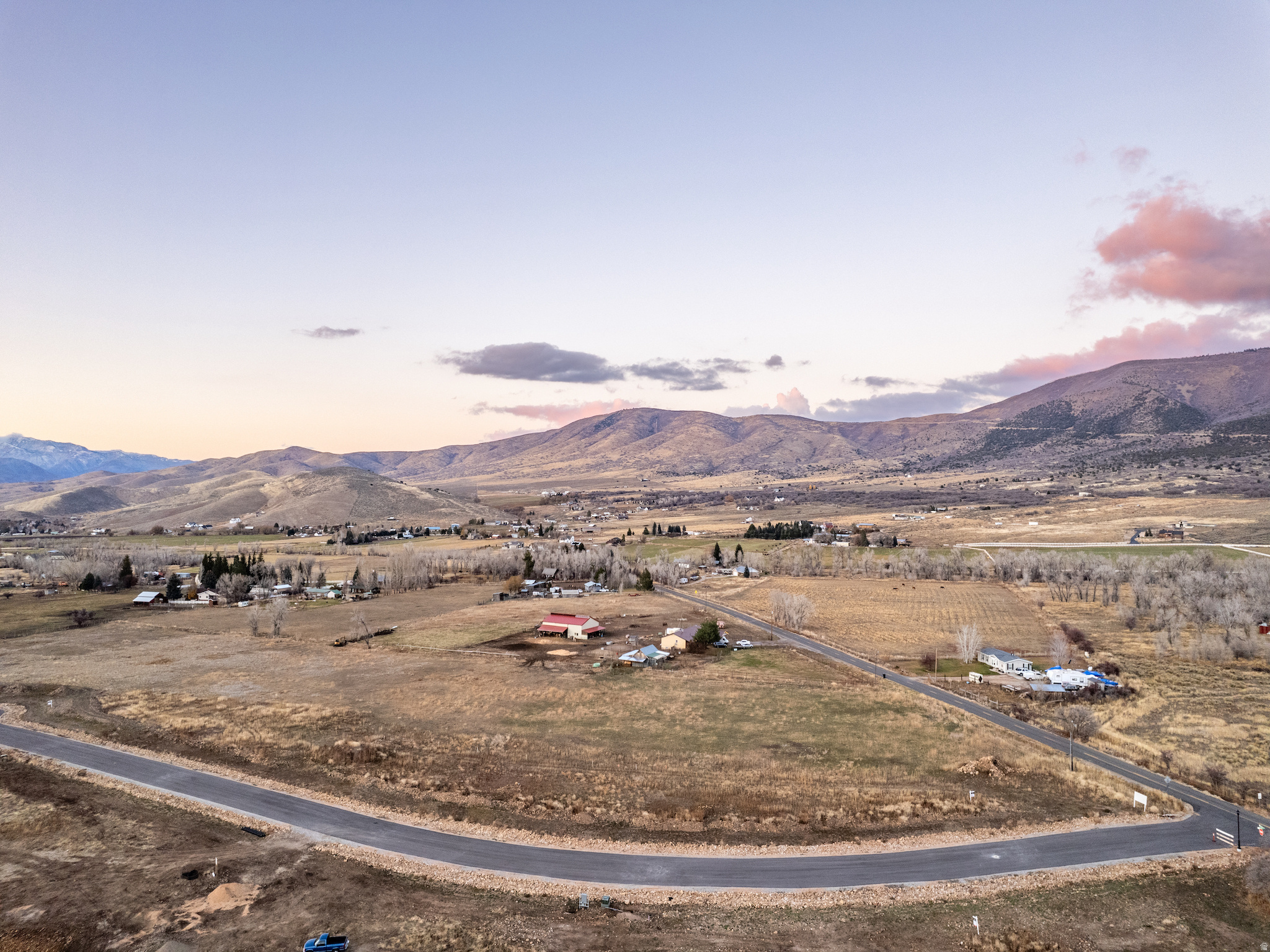 HIGH MEADOW SUBDIVISION - Land