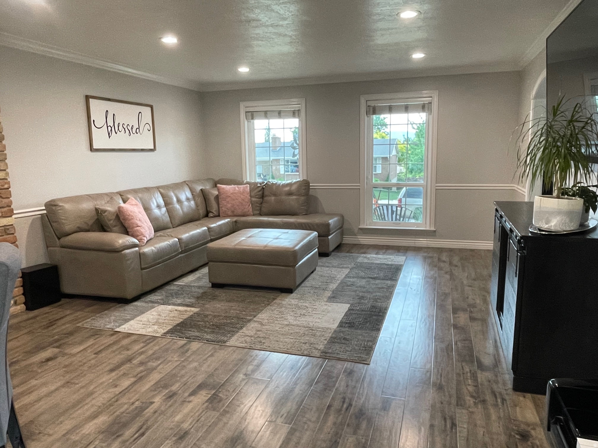 PLEASANT HILL - Residential