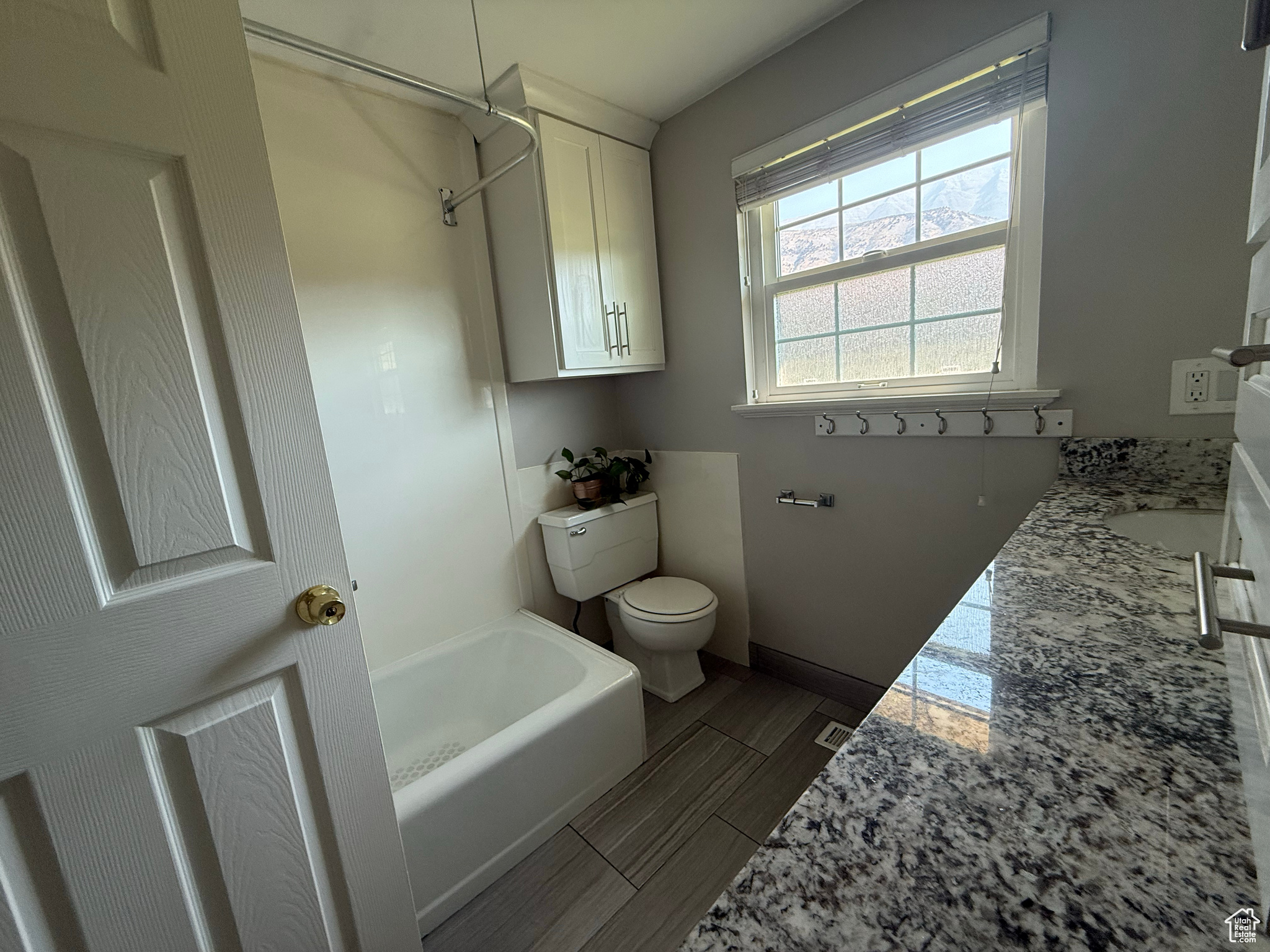 PLEASANT HILL - Residential