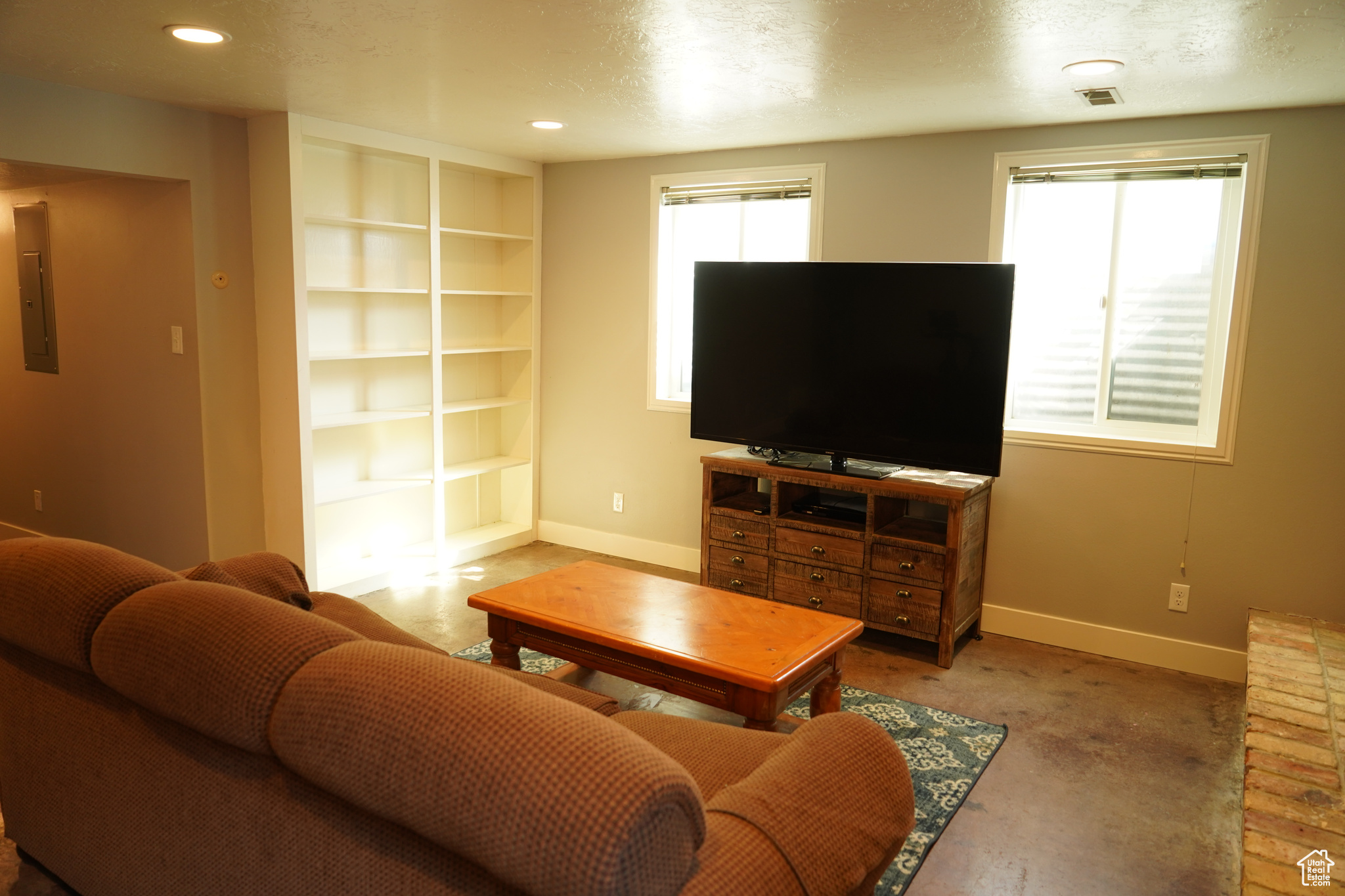 PLEASANT HILL - Residential
