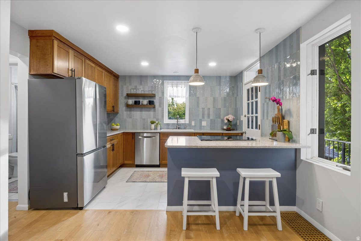 CAPITOL HILL - Residential
