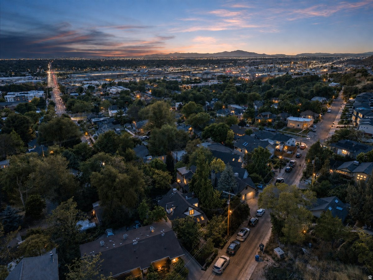 CAPITOL HILL - Residential