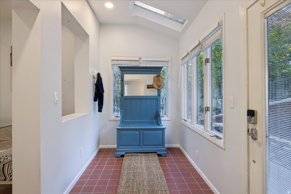 CAPITOL HILL - Residential