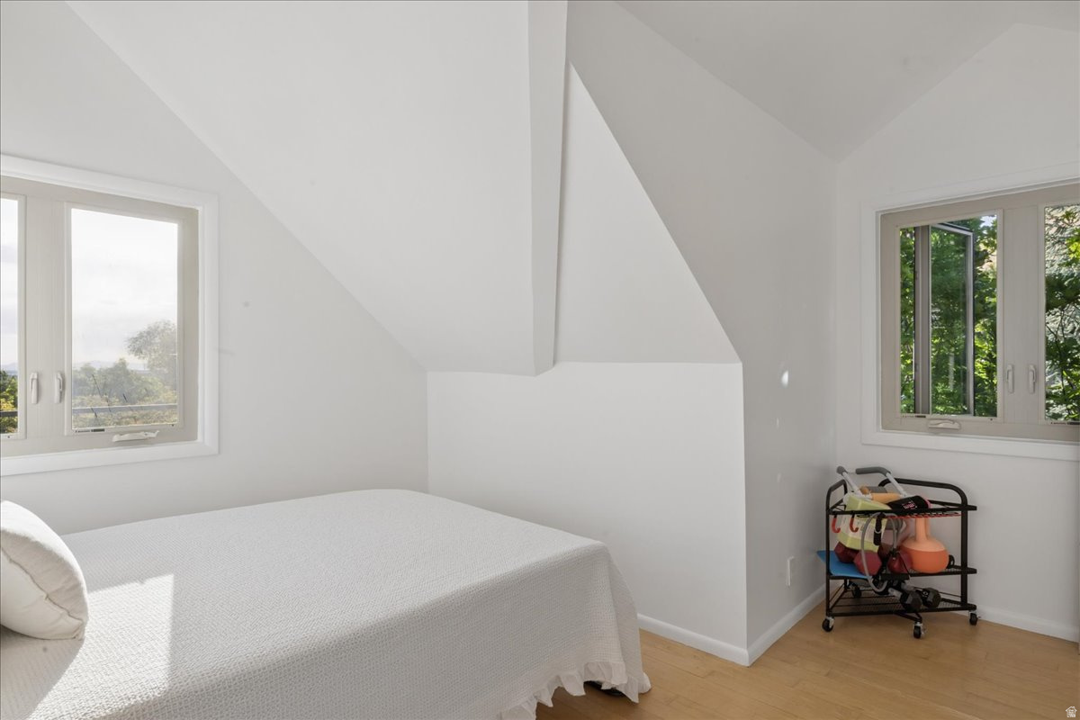 CAPITOL HILL - Residential