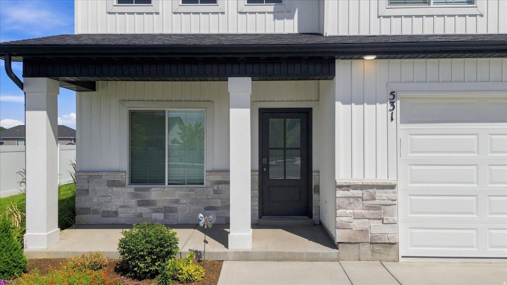 Photo of 531 E 600 S, Hyrum, UT 84319 (MLS # 2180285)