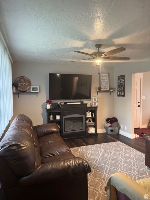 Tiny photo for 382 W 330 S, American Fork, UT 84003 (MLS # 2115861)