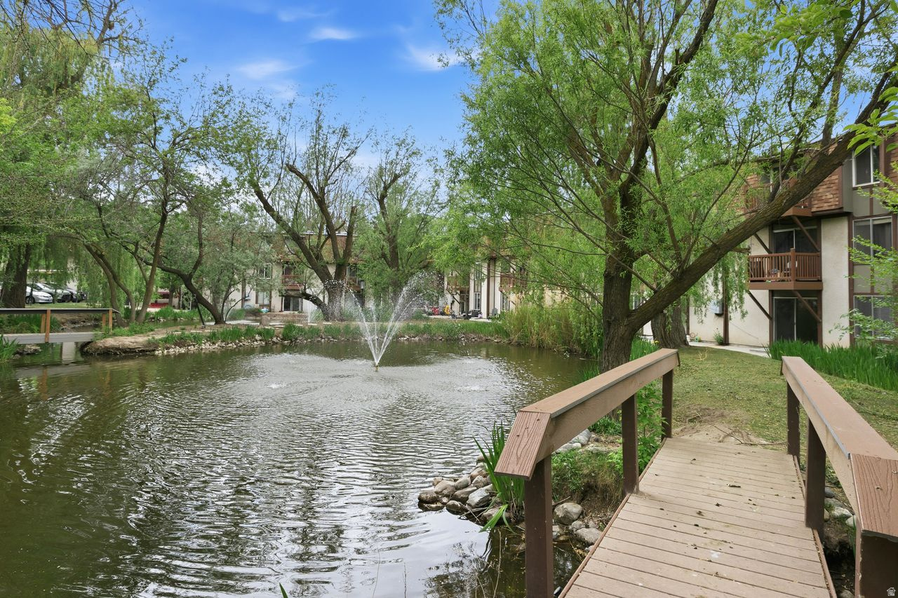 THE WILLOWS - Residential