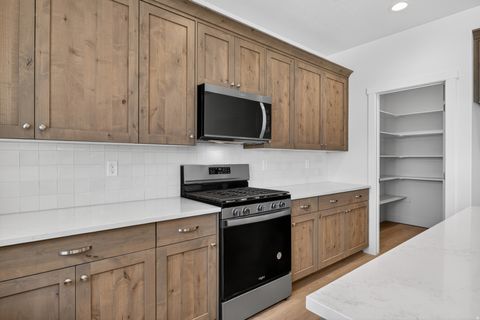 Tiny photo for 3775 W 1625 S #423, Taylor, UT 84401 (MLS # 2159363)
