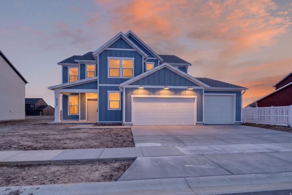 Photo of 3775 W 1625 S #423, Taylor, UT 84401 (MLS # 2159363)