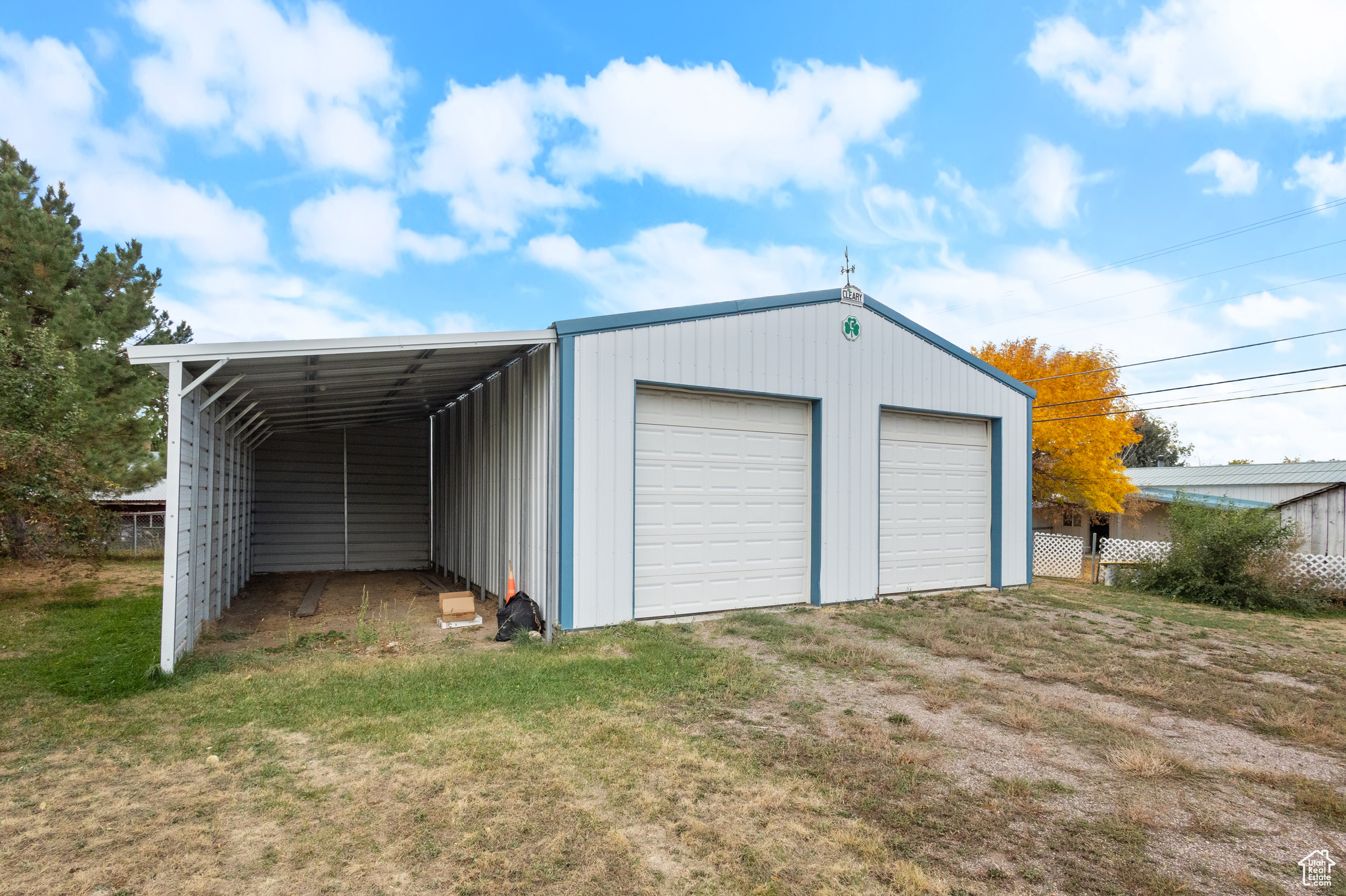 Discover the perfect setup for your next project. This 28' x 36' shop with a 12' lean-to sits on a 0.19-acre buildable lot, offering flexibility for storage, a workshop, or future expansion. The property has room to build a small home or office alongside the existing structure, creating a versatile space for both personal and professional use. Power, water, and sewer are available nearby for easy connection. Can also be purchased with 2-bed 1-bath 1105 sq ft home to the west (see MLS# 2116748 167 W 200 N Mt Pleasant).