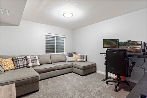 Tiny photo for 499 N 200 W #19, Bountiful, UT 84010 (MLS # 2145681)