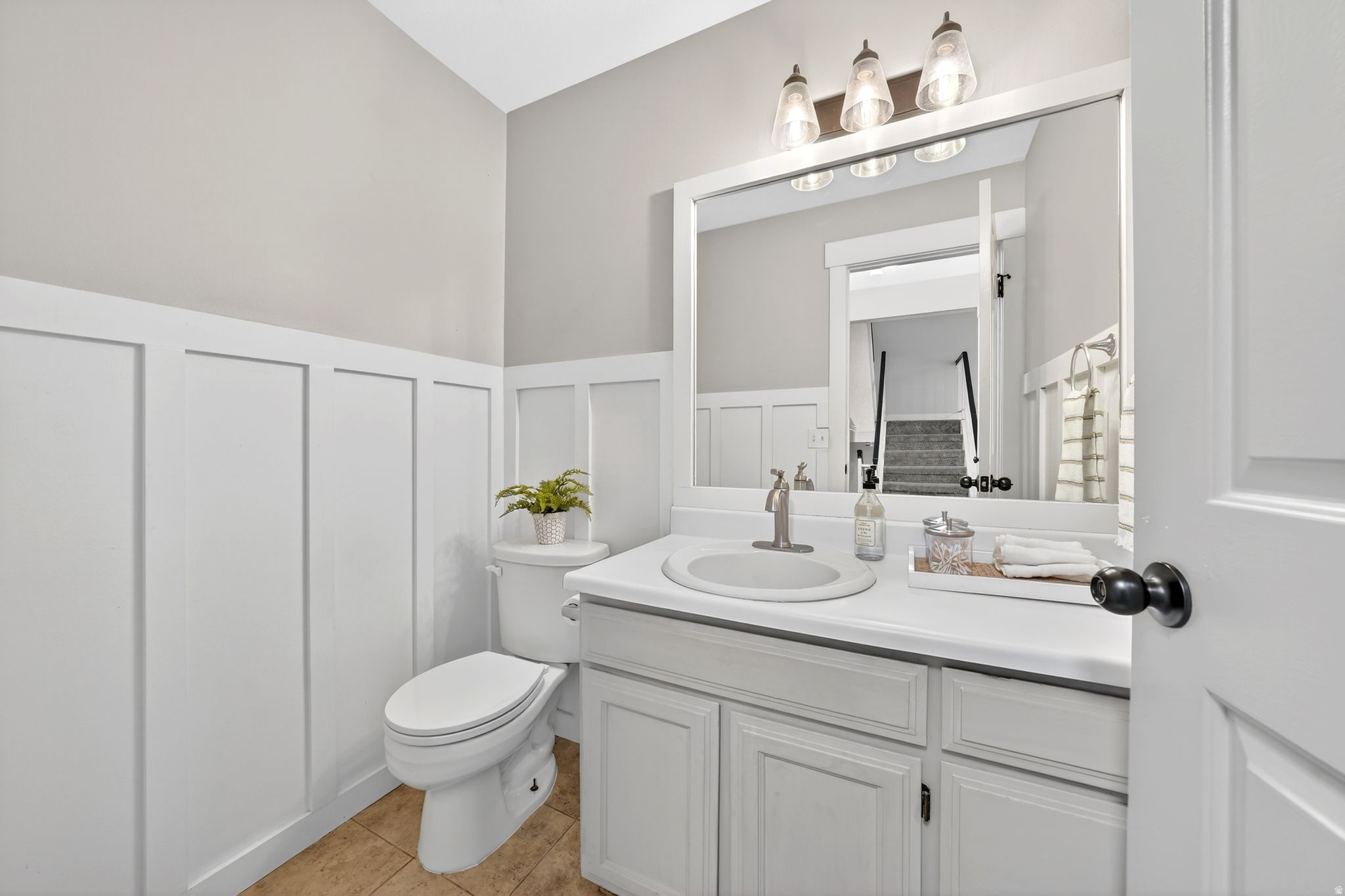 COUNTY STATION CONDO - Residential