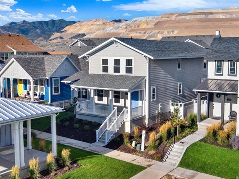 Photo of 11208 S EASY BEE RD W #268, South Jordan, UT 84009 (MLS # 2179742)