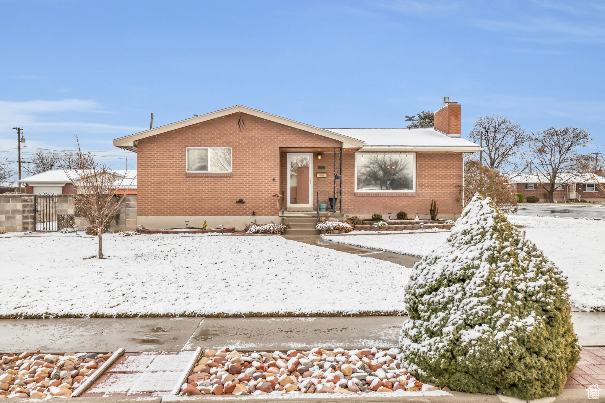 7433 S Cypress St, Midvale, Utah image 43