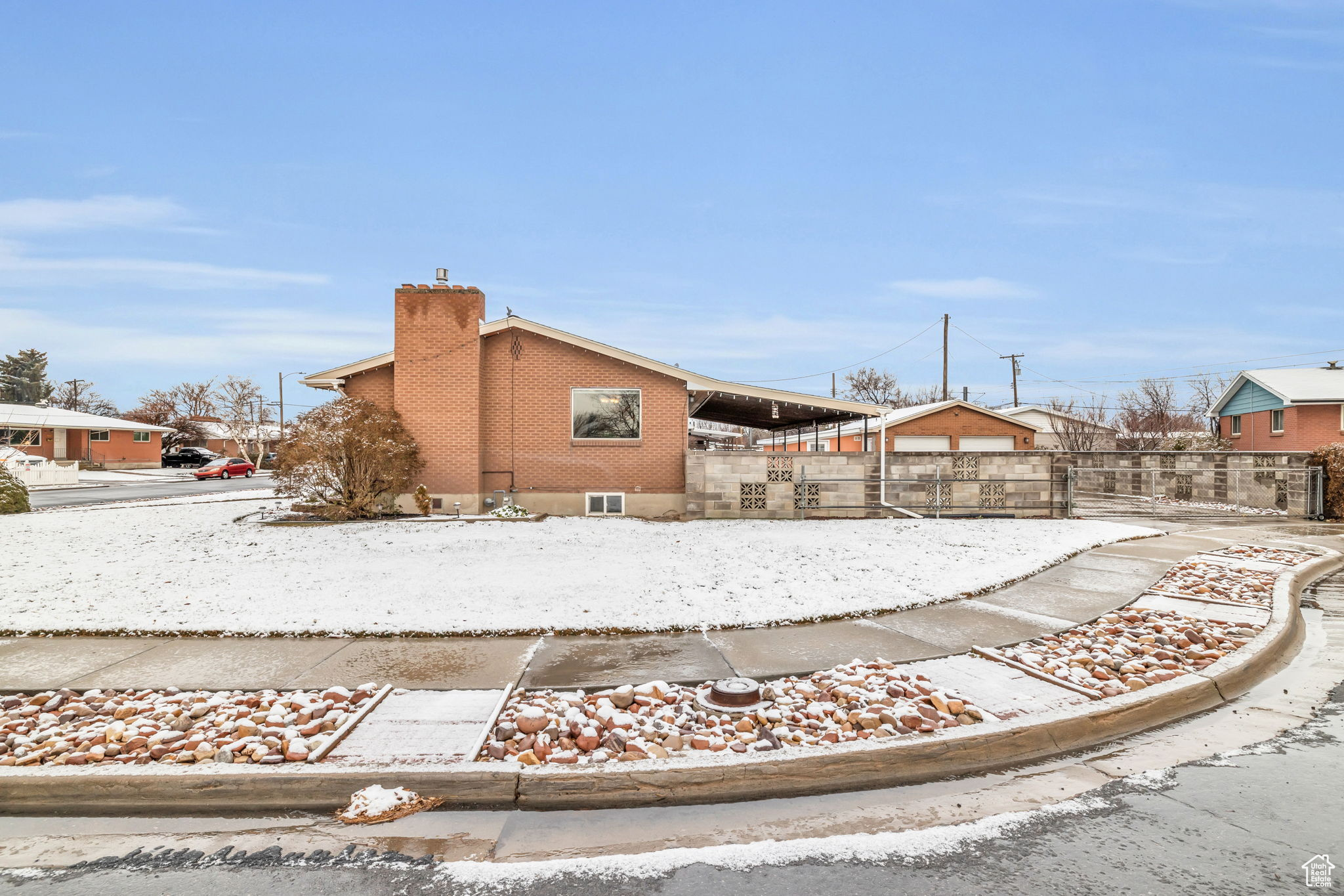 7433 S Cypress St, Midvale, Utah image 42