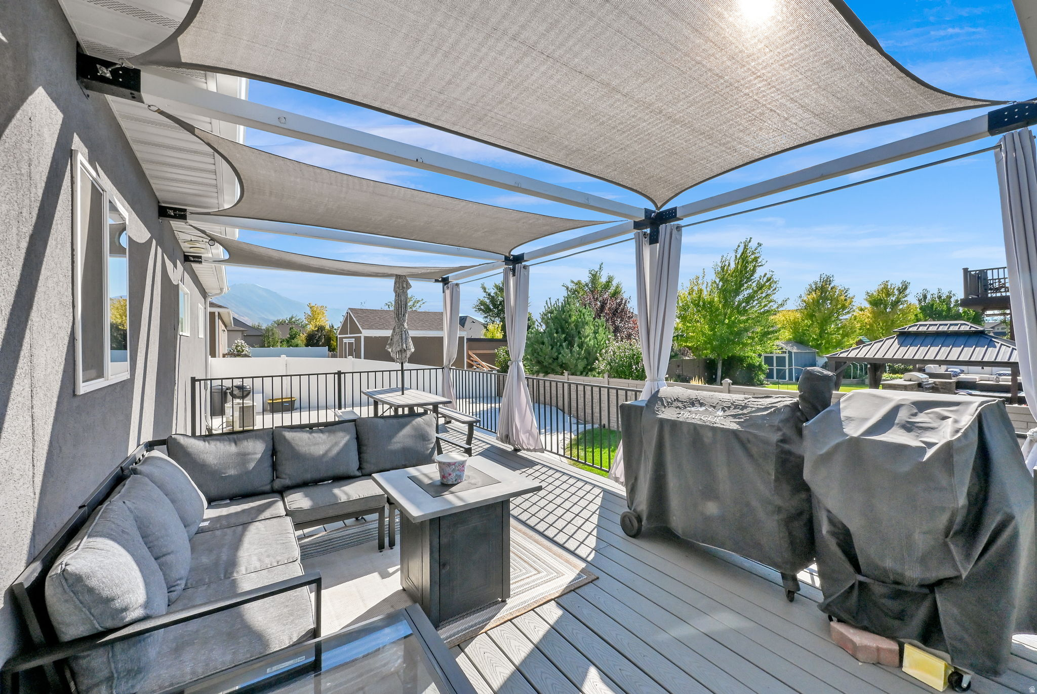 MAPLE MOUNTAIN - Residential