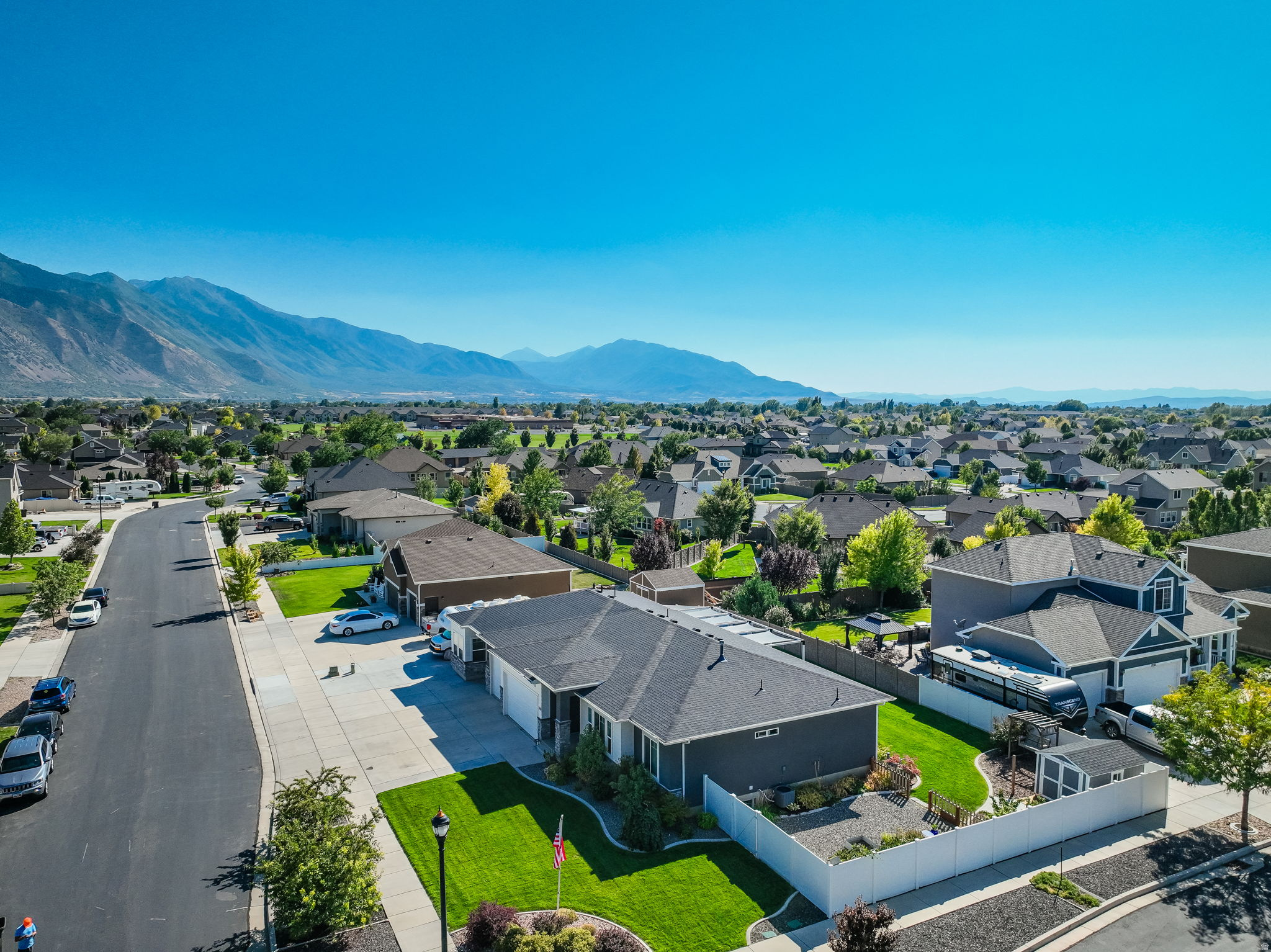 MAPLE MOUNTAIN - Residential