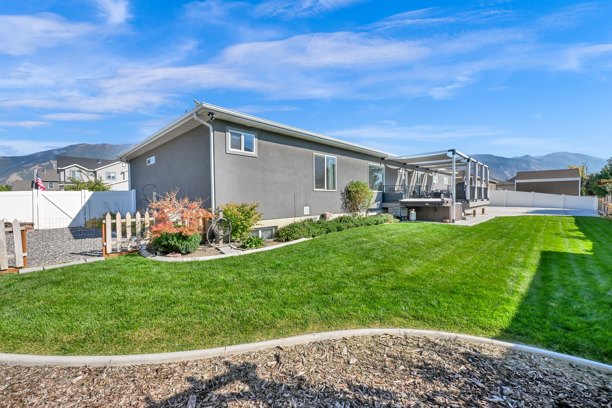 MAPLE MOUNTAIN - Residential
