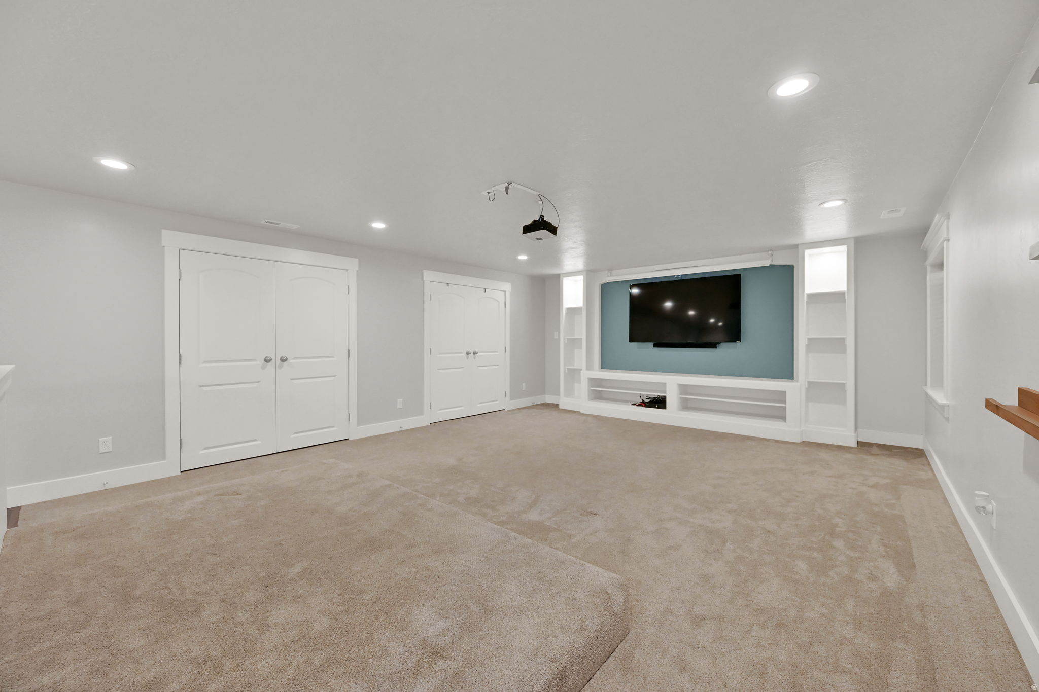MAPLE MOUNTAIN - Residential