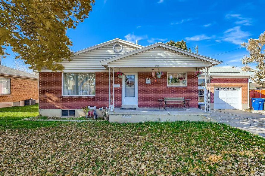 This classic 4 bed, 2.5 bath rambler offers incredible potential for investors or buyers looking for a renovation project. Solid bones throughout, with a one year old roof & AC and a 4 year old furnace, giving you a strong head start on the big ticket items. The home features a generous single-level layout and a functional floor plan that's ready for modern updates. Located in an established neighborhood, this property is perfect for adding value through cosmetic upgrades. With it's size, layout and updated mechanicals, this is an excellent opportunity to create a beautiful refreshed home or a long term investment. No blind offers please.