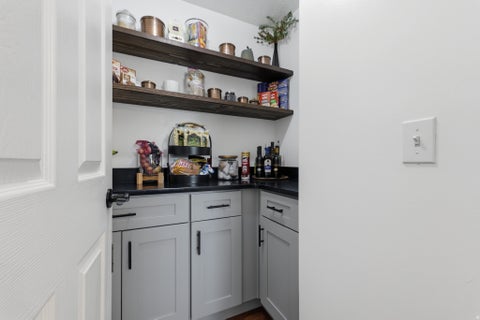 Tiny photo for 231 E 650 S, Kaysville, UT 84037 (MLS # 2185786)