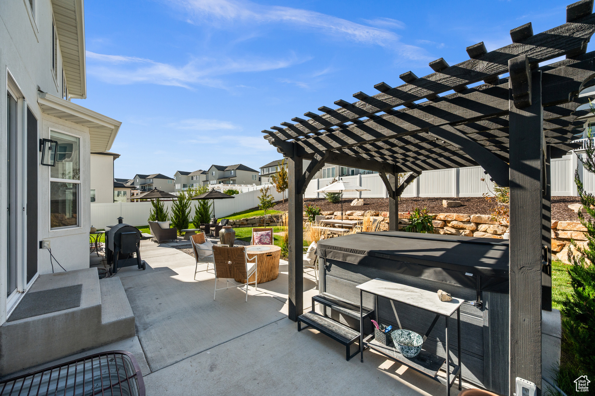 MALLARD BAY - Residential