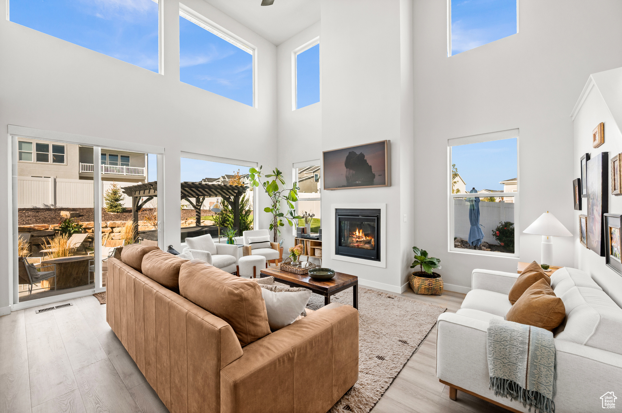 MALLARD BAY - Residential