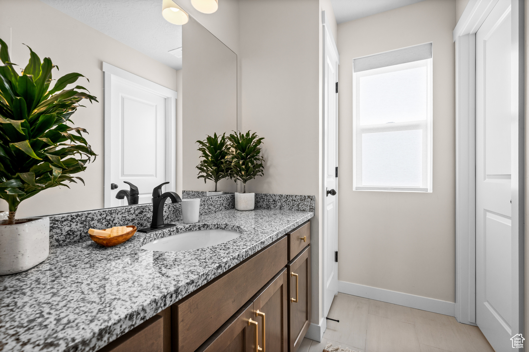 MALLARD BAY - Residential